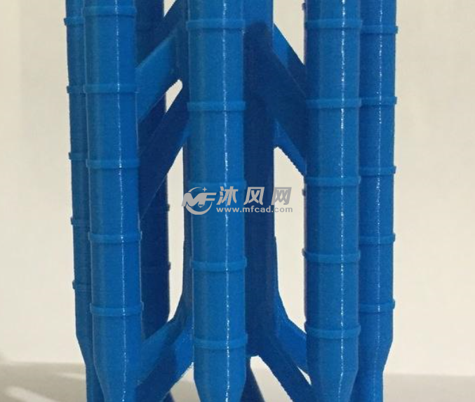 宇宙飞船正视图