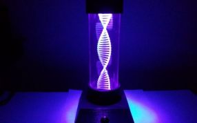 DNA螺旋灯