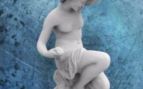 女子雕像雕塑