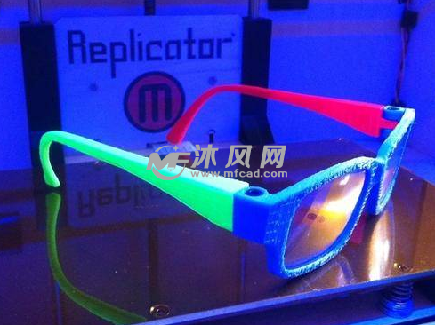 打印出来的眼镜