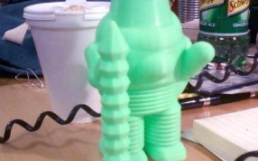 微胖型机器玩偶设计