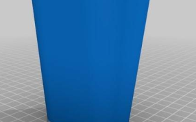 机头罩的侧视图