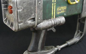 发射器的轴测图