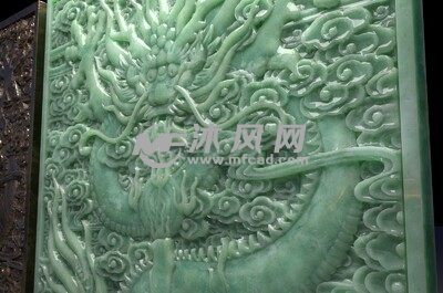 龙纹玉佩 轴测图