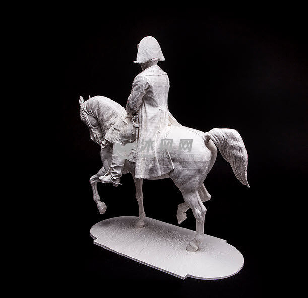 打印后装配整体背面