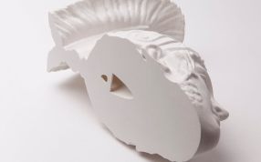 战神阿瑞斯反面特写