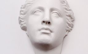 女神维纳斯头部雕像