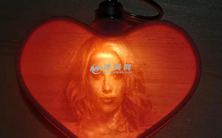 纽扣灯打开浮雕照片效果