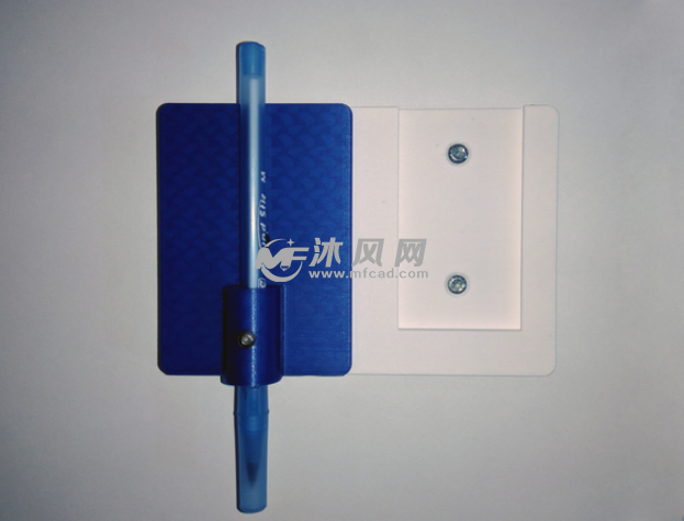 壁挂式万向悬置存储