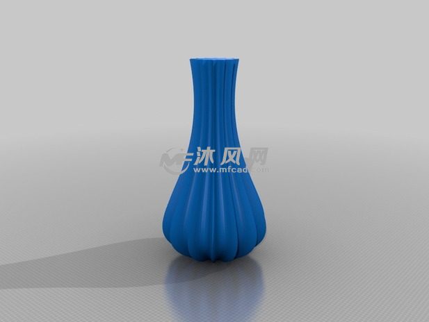 宽底细口的斯卡特花瓶