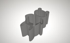 泰迪熊铅笔壶侧面