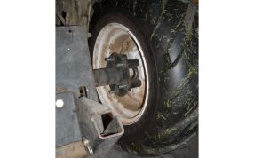 拖拉机轮胎垫片应用图