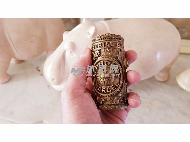 圆柱蒸汽朋克盒子实物图