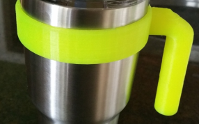 水杯柄实物应用图