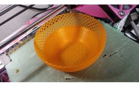 几何图案镂空碗-空碗俯视图