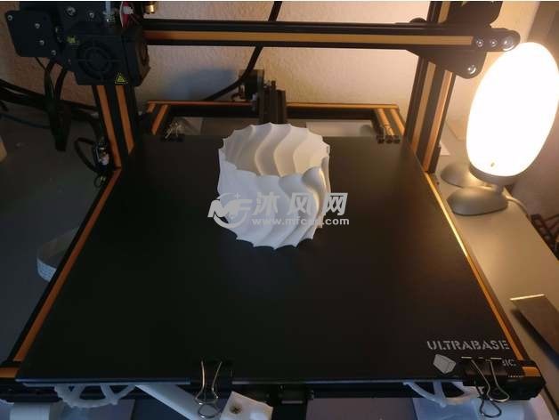 时尚小花瓶打印图