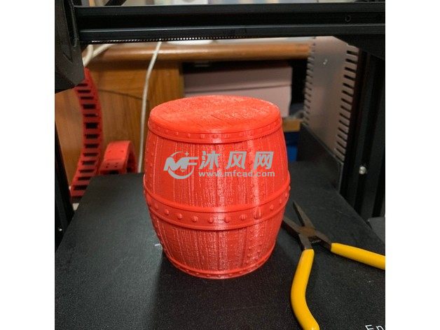 木水桶笔筒实物图