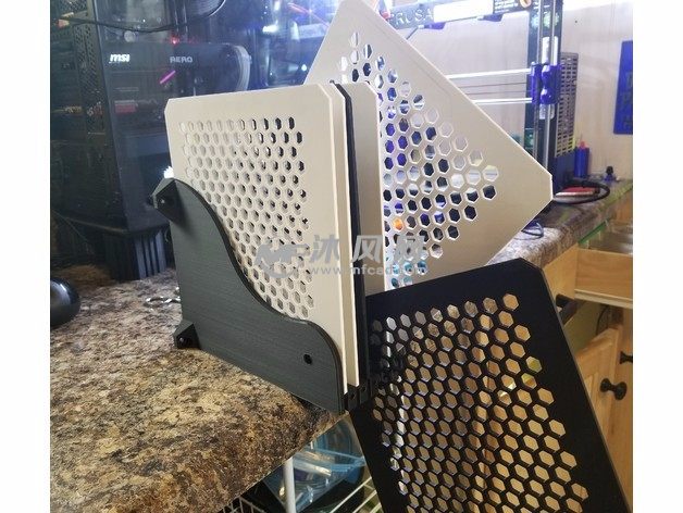 伸缩箱模型实物斜视图