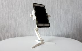 多维度手机支架主视图