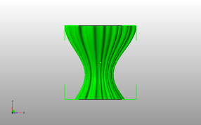  鲜花形状花瓶侧视图