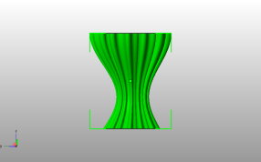  鲜花形状花瓶主视图