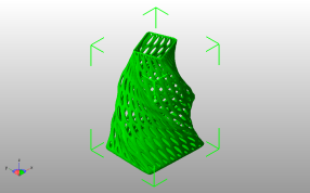 扭曲镂空花瓶斜视图