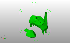 长颈鹿笔筒斜视图