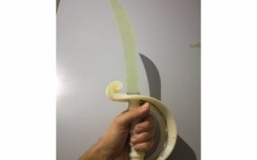 海盗刀模型-实物图