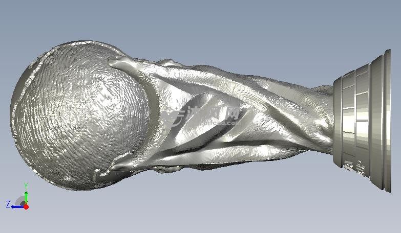 2018俄罗斯世界杯中的“大力神杯”侧视图