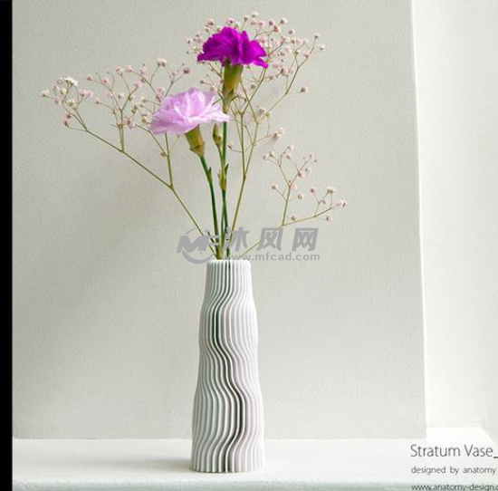 效果图花瓶