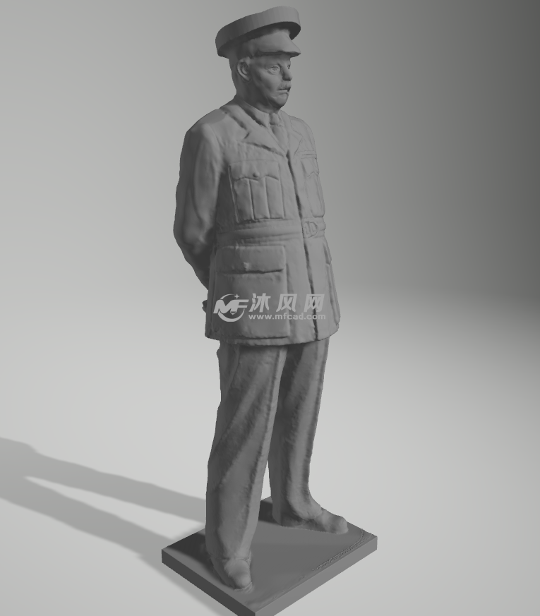 阿瑟·特拉弗斯·哈里斯雕塑侧视图