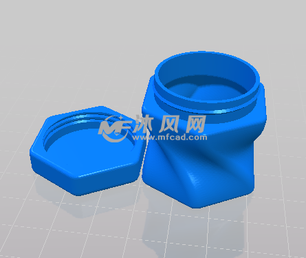 带瓶盖的瓶子的正视图