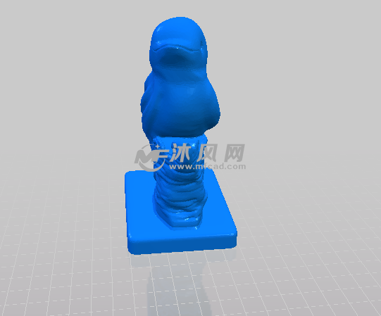 百灵鸟的正视图