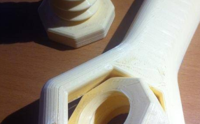 扳手的实物打印模型