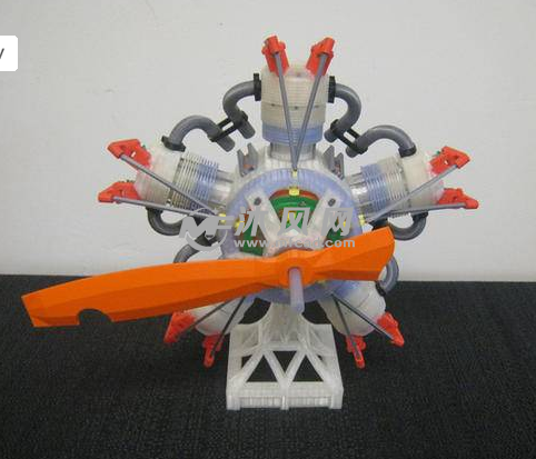 发动机的正视图模型