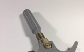 守望先锋小锤子侧面